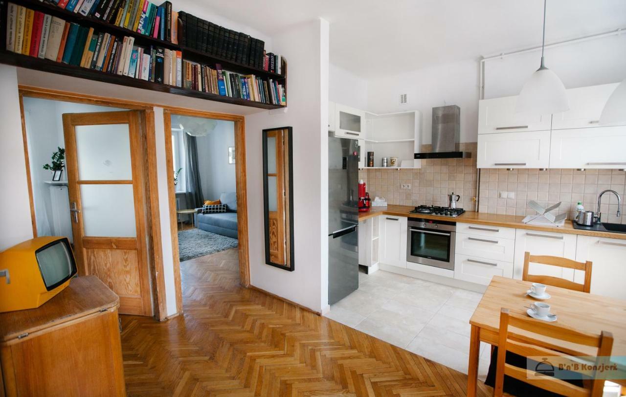 Апартаменты Warsaw Concierge Bracka Retro Flat Экстерьер фото