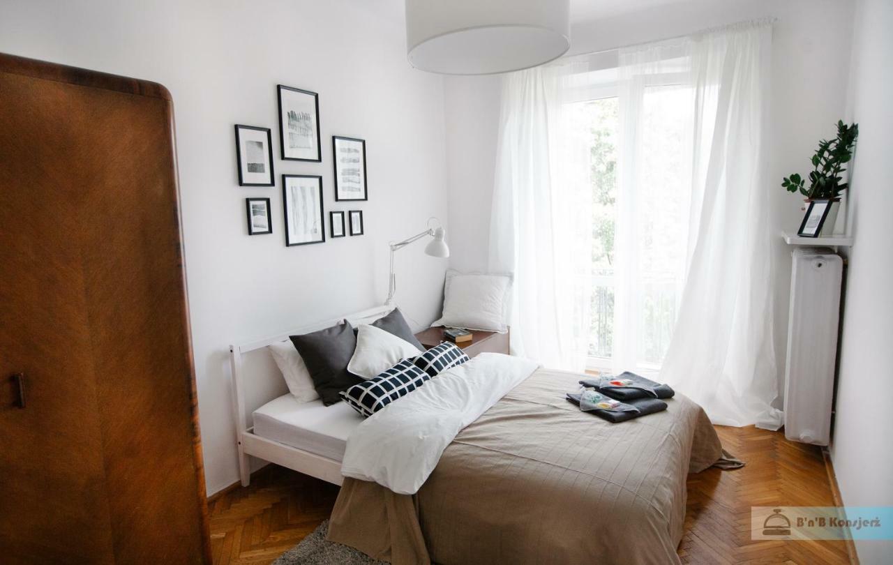 Апартаменты Warsaw Concierge Bracka Retro Flat Экстерьер фото